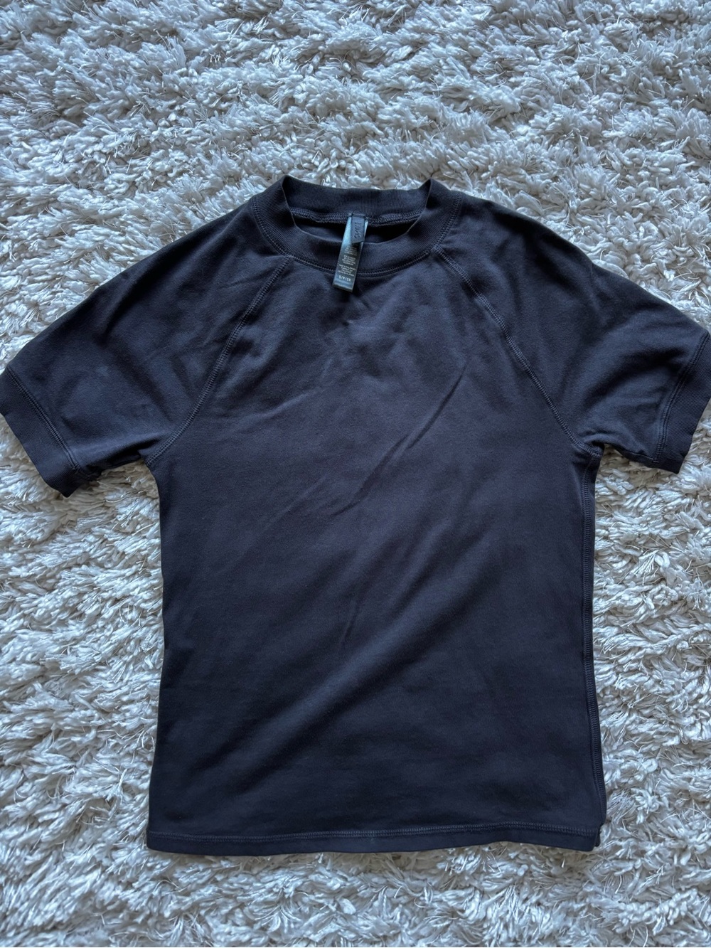 SKIMS New Vintage raglan mock neck cropped tee